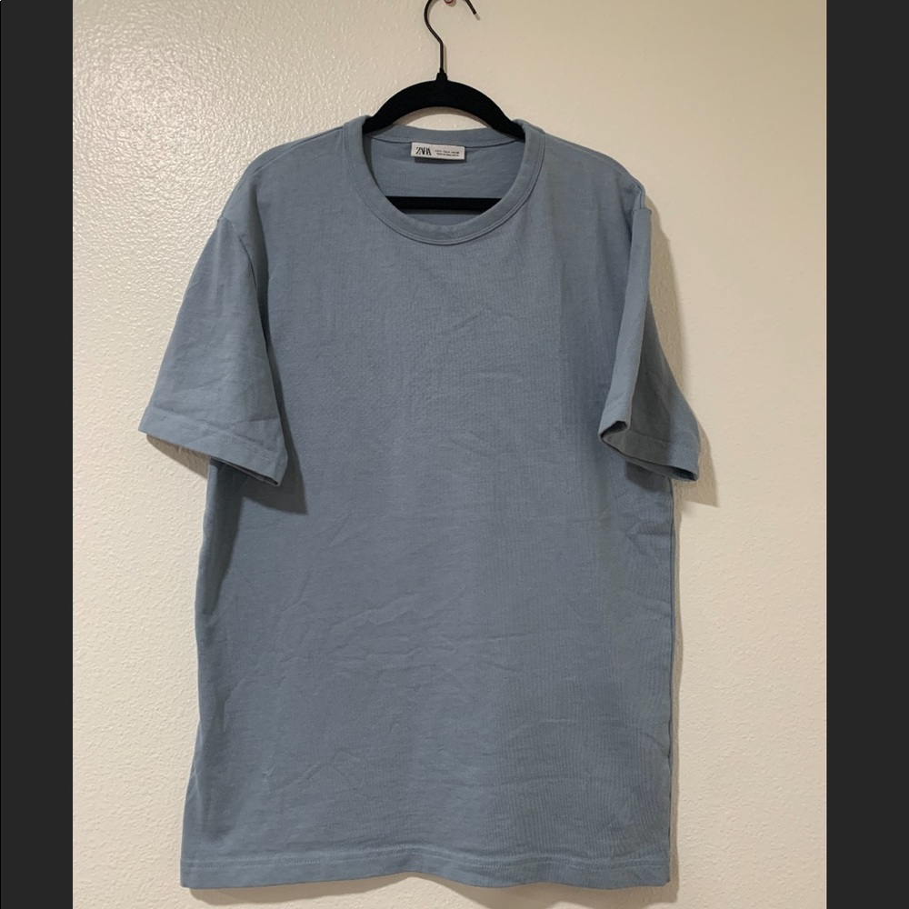 Muted blue Zara T shirt in size small.